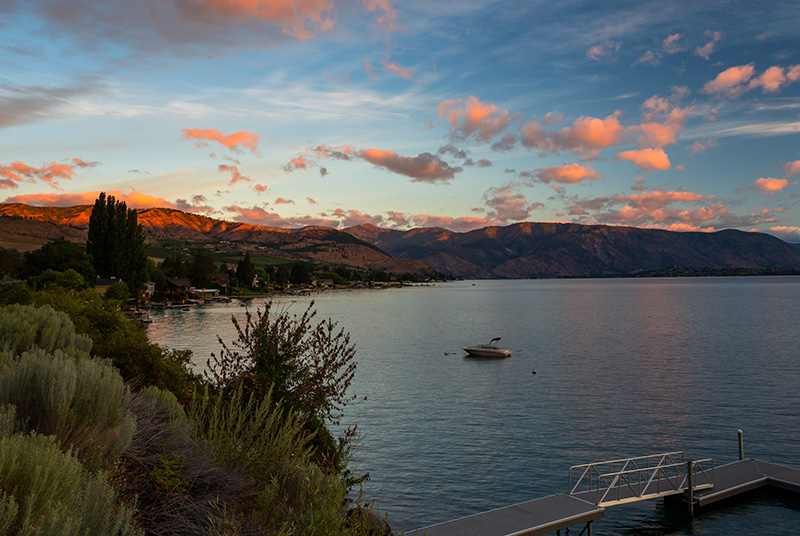 Cabin-Vacations-Lake-Chelan-WA